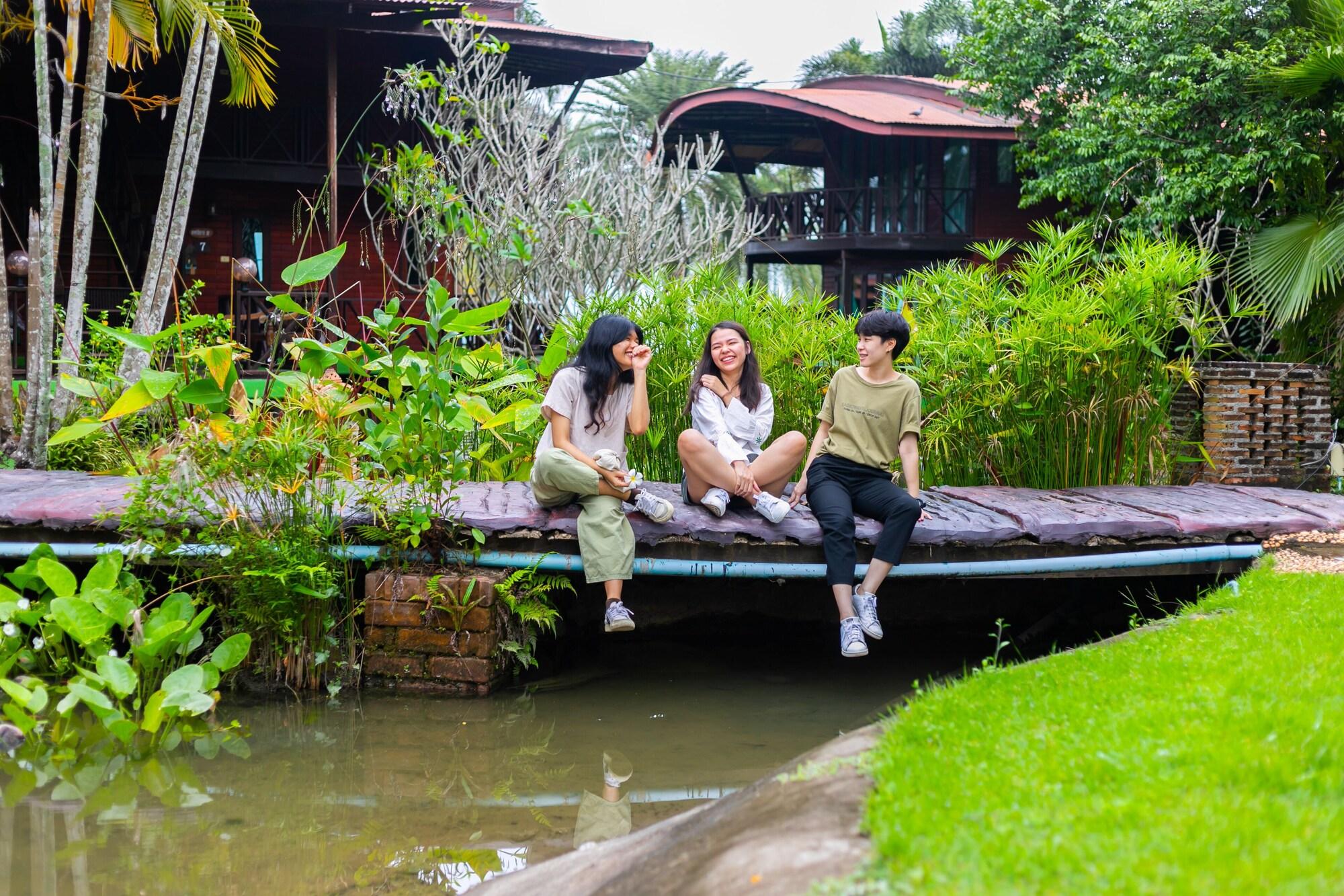 Kaengkrachan Boathouse Paradise Resort Каенг Качан Екстериор снимка