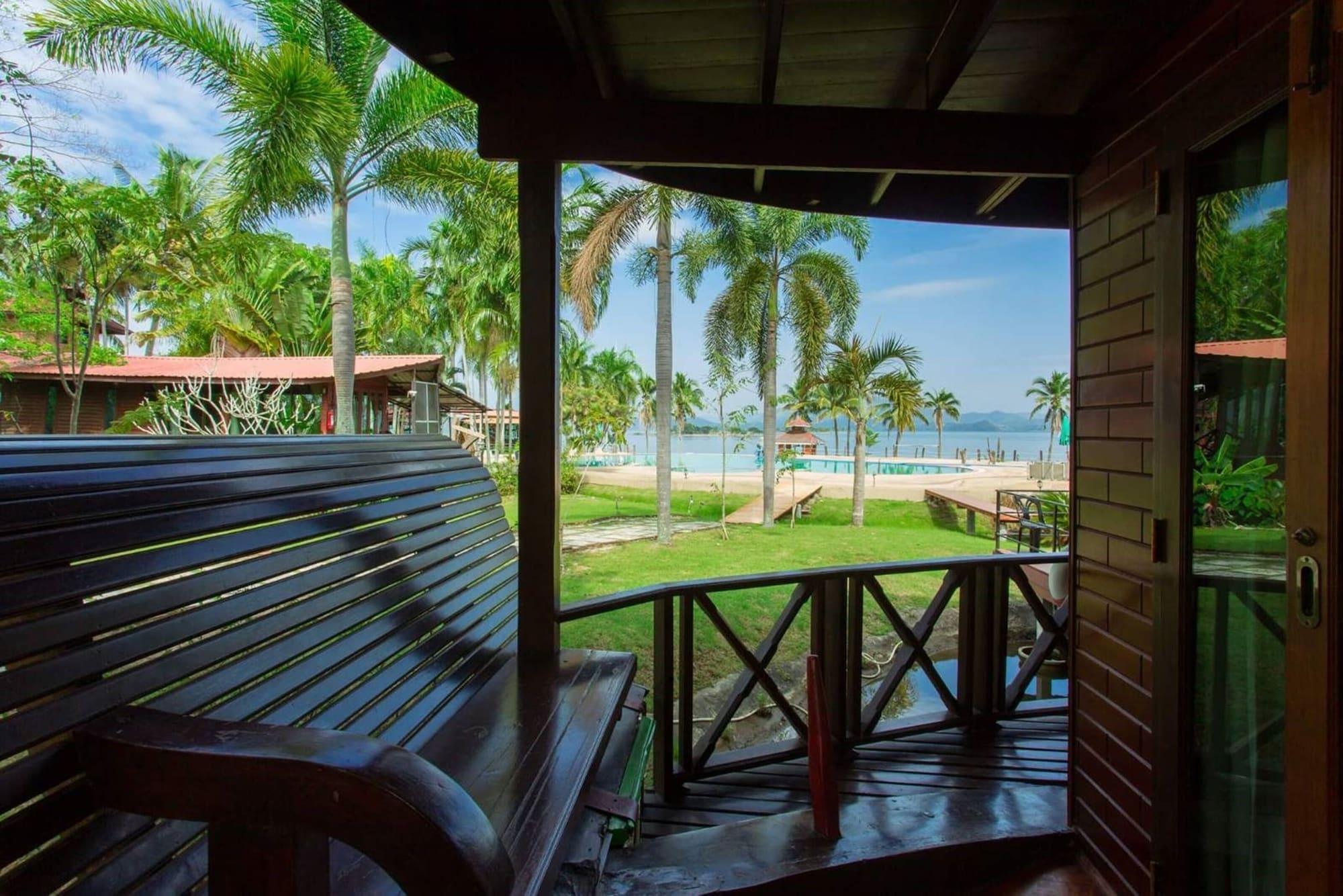 Kaengkrachan Boathouse Paradise Resort Каенг Качан Екстериор снимка